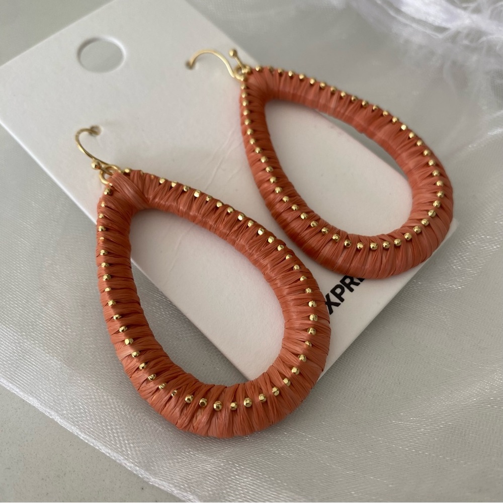 Express Dangling Teardrop Earrings, OSFM